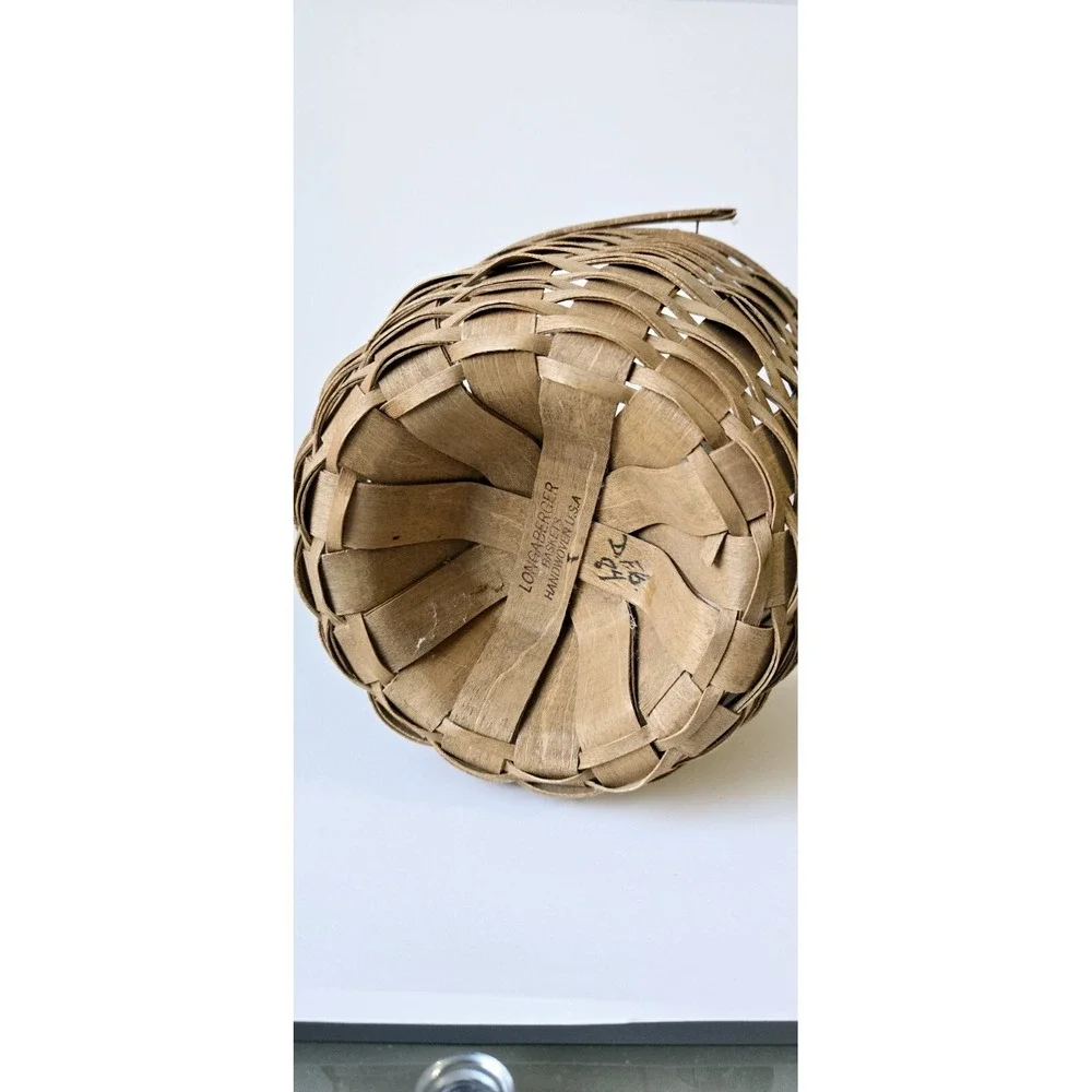 Longaberger Basket 1984 fruit basket marked Deb‎ 84